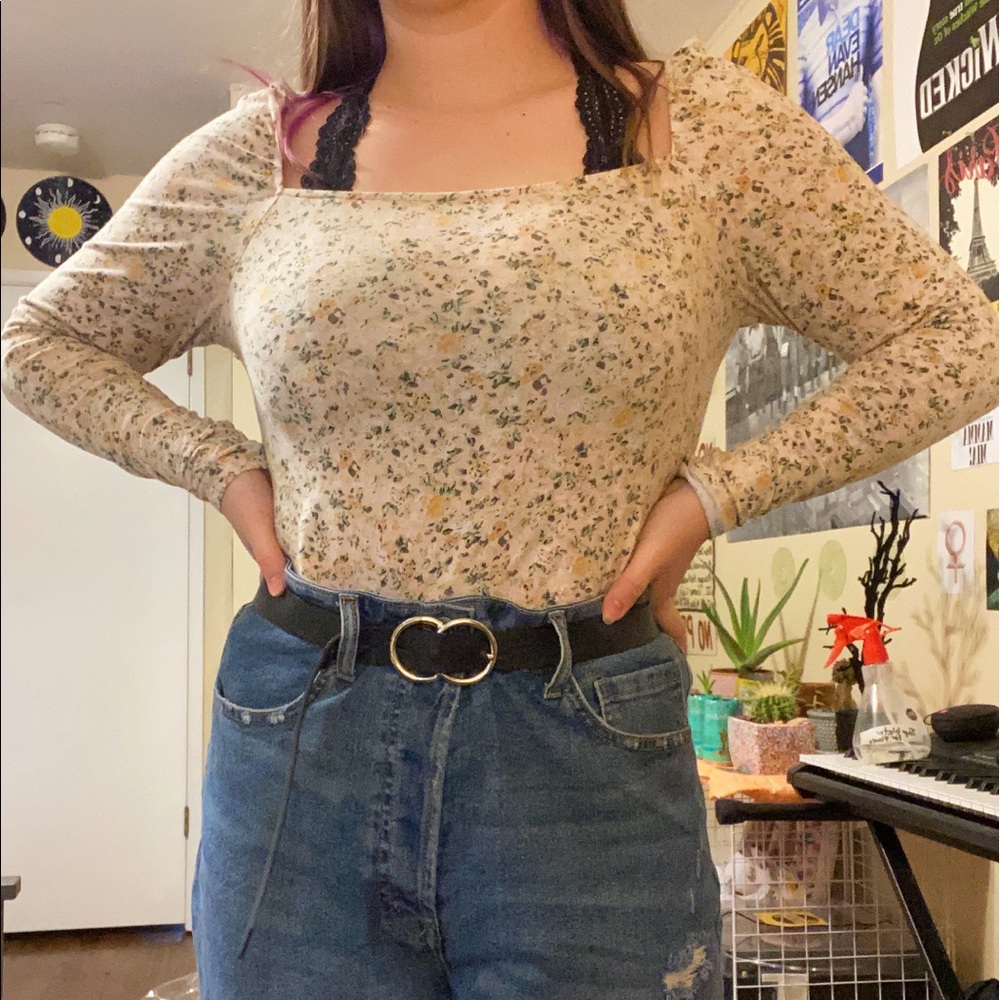 PINK FLORAL LONG SLEEVE